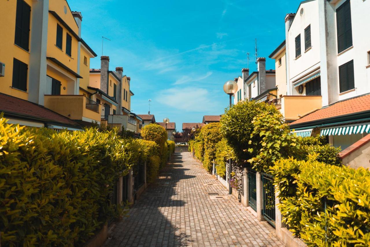 Villetta A Schiera Orchidea Eraclea Mare Dış mekan fotoğraf